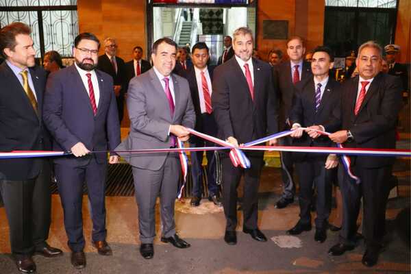 Gobierno inaugura obras de restauración del “Palacio Alegre”, sede del Ministerio de Hacienda