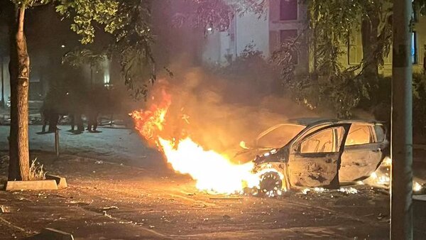 Segunda noche de disturbios en Francia pese al despliegue de policías