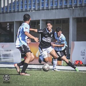 Sub 16: Olimpia golea para seguir en la cima   - Olimpia - ABC Color