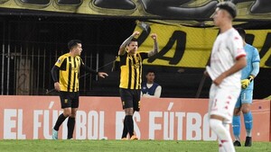 Siguen negociando por Santander