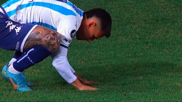 Emotiva despedida de Rojas