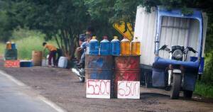 La Nación / Contrabando de combustible: ingresan unos 100 millones de litros al mes