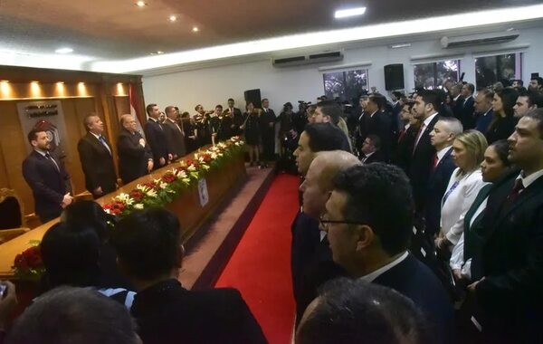 Estos son los 80 diputados que juran el viernes para el nuevo periodo legislativo - Política - ABC Color