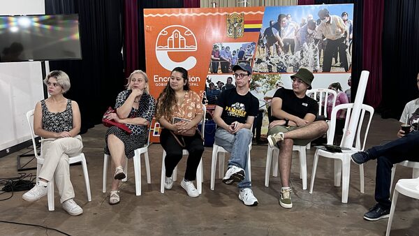 Emergentes llevar谩 a cabo la primera edici贸n de su residencia art铆stica con 24 proyectos seleccionados - Revista PLUS