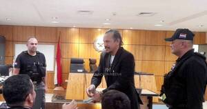 La Nación / Un enojado Mbururu golpeó la mesa y recusó al tribunal por “falta de capacidad”