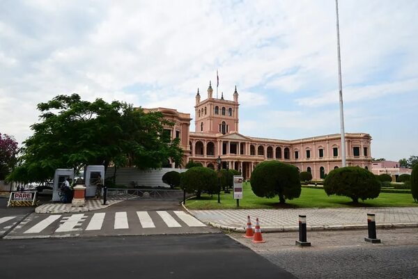 Restauración del Palacio de López, otra obra que lidera Engineering, registra cambios y reajustes - Economía - ABC Color