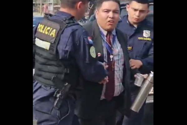 (VIDEO) ¿Qué pasó? Arriero ipochy y gritaba como loco