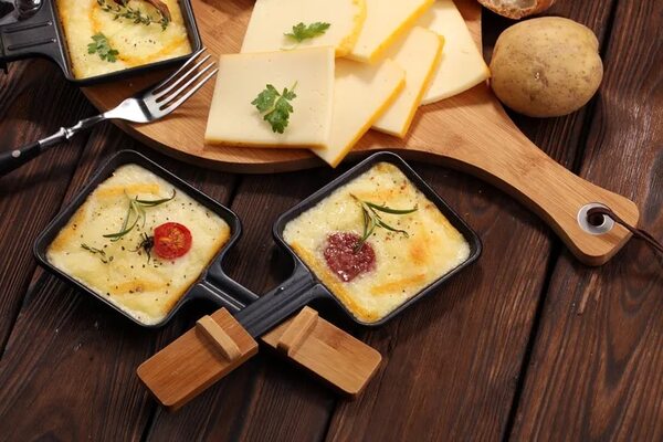 Aprende la diferencia entre la raclette y el raclette - Gastronomía - ABC Color