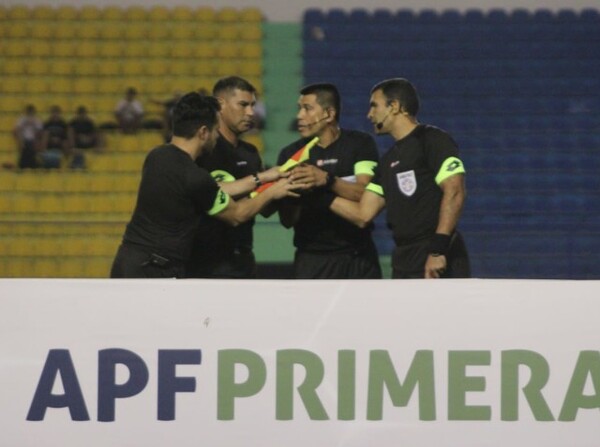 Los jueces para la decimoquinta fecha en la Primera B - APF