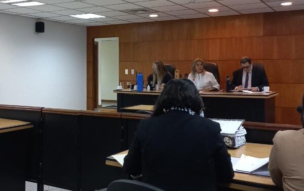 Tribunal se constituirá en inmuebles en juicio por comiso