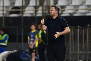 Guaraní: El equipo venía encaminado a la clasificación, indicó Pumpido - Fútbol - ABC Color