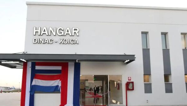 Dinac y Koica inauguran hangar para capacitación de profesionales de aviación