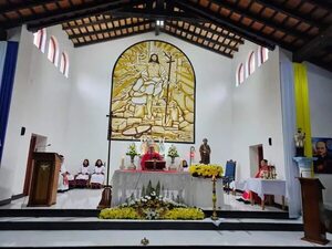 San Pedro del Paraná celebró su cumpleaños y su santo ára con misa y procesión  - Nacionales - ABC Color