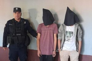 Apresan a dos menores por prender fuego a una tapicería en Minga Porã – Diario TNPRESS