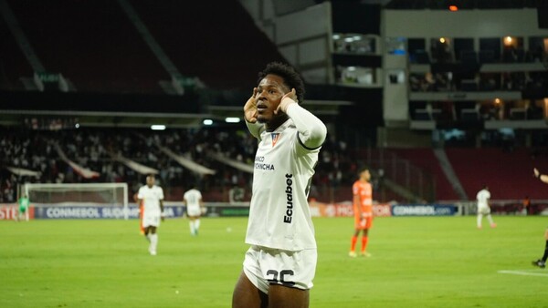 Liga de Quito golea y pasa directo a los octavos de Copa Sudamericana