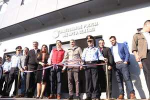 Gobierno inaugura complejo policial para contrarrestar delincuencia en Central - .::Agencia IP::.