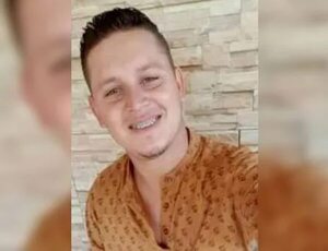 Motociclista muere arrollado por un vehículo - ABC en el Este - ABC Color