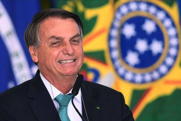 Lo “embolsonaron” a Jair y le prohibieron que se candidate a cualquier cosa en Brasil