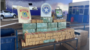 Arriero cae con varios kilos de macoña y en un rodado con chapa guaraní
