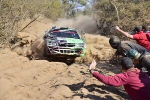 Transchaco Rally: Ricardo Fretes lidera la clasificación de la F2 - ABC Motor 360 - ABC Color