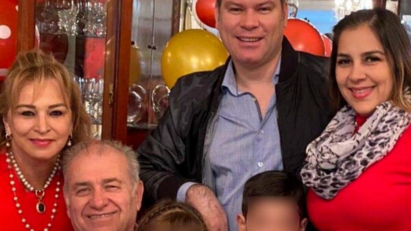 Esposa, hijo y nuera de González Daher son imputados por lavado