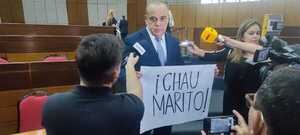 Diario HOY | Critican ausencia de Abdo en su informe: “Siempre fue un presidente virtual”
