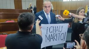 Critican ausencia de Marito en su informe: “Siempre fue un presidente virtual”