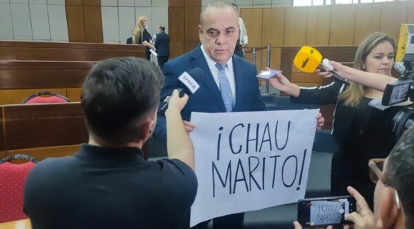 Critican ausencia de Marito en su informe: “Siempre fue un presidente virtual”