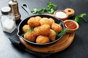 Prepará estos buñuelos de mandioca y queso en el mes de la amistad - Gastronomía - ABC Color