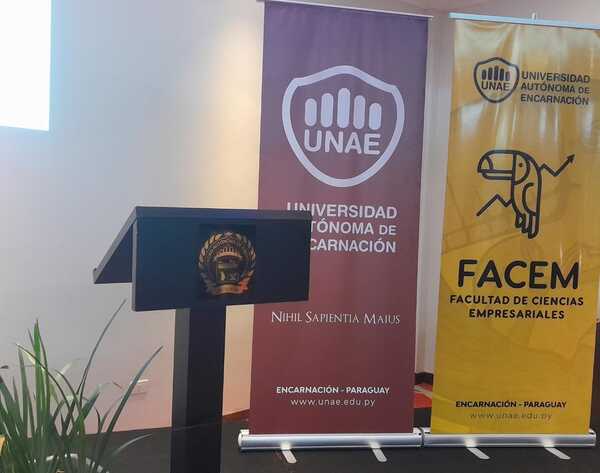 UNAE REALIZA EL VII SEMINARIO DE HOTELERÍA Y TURISMO