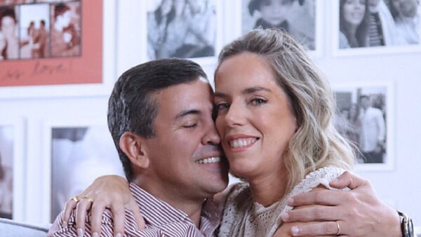 Santi Peña se puso romántico en el cumple de su lapa: "Agradezco a Dios por haberte conocido"