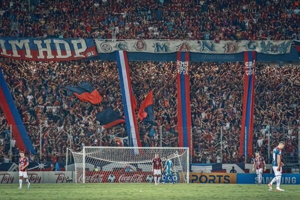 Sancionan a Cerro Porteño por racismo ante Palmeiras