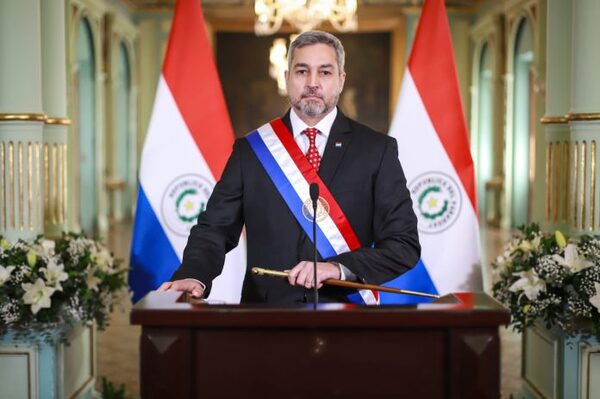 Abdo reivindica éxito de su gobierno en fortalecer la institucionalidad y consolidar la democracia - El Trueno