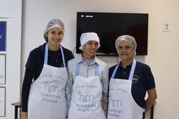 Hacienda apoya formalización de emprendedores vulnerables y con discapacidad - .::Agencia IP::.