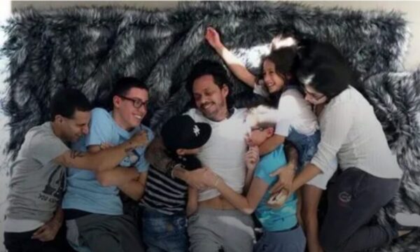 ¡Iguales al salsero!:A la espera de conocer al bebé de Nadia recuerdan como eran los hijos de Marc Anthony de pequeños