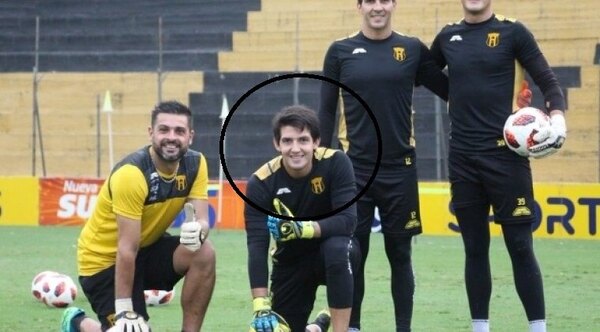 Versus / Antonio Franco, ex Capiatá y Guaraní, fue detenido por presunta estafa
