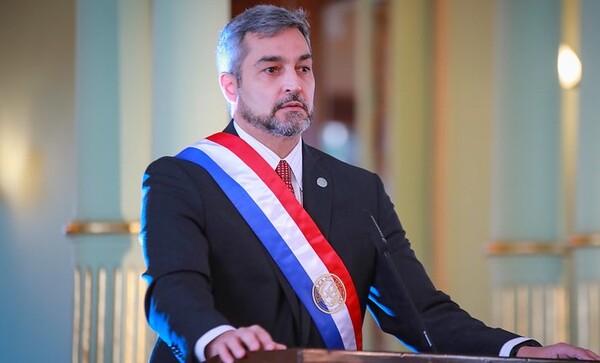 No se animó a decir ni fu ni fa sobre crisis bancaria - La Tribuna
