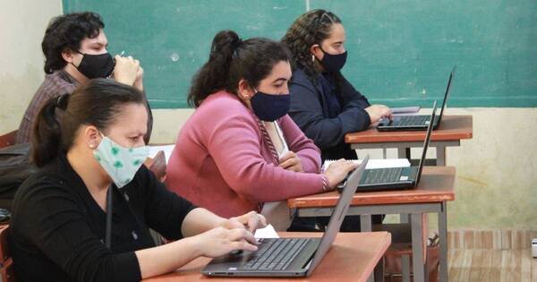 La Nación / Docentes se capacitarán en el diseño y ejecución de programas sociales