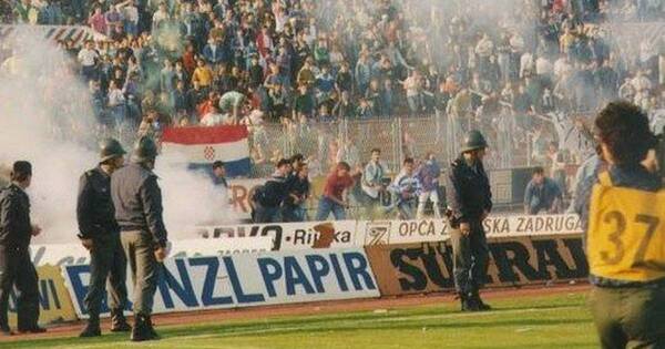 La Nación / Fútbol y política, una mezcla explosiva: yugoslavos a la guerra