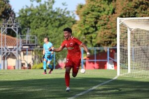 División Intermedia: Recoleta y Fernando de la Mora, al acecho - Fútbol de Ascenso de Paraguay - ABC Color