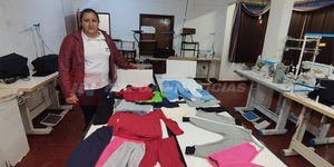 ALUMNAS DEL SNPP DONARÁN MÁS DE 200 PRENDAS DEPORTIVAS AL HOSPITAL REGIONAL DE ENCARNACIÓN - Itapúa Noticias