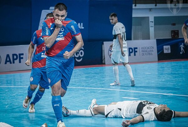 Versus / El "Ciclón" da el primer gran golpe a Olimpia en la final del Futsal FIFA