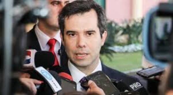 Presidente del BCP niega haber sido juez y parte en la sanción a banco