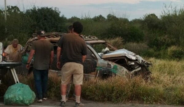 Transchaco Rally: Tres personas resultan heridas en vuelco de vehículo - Unicanal