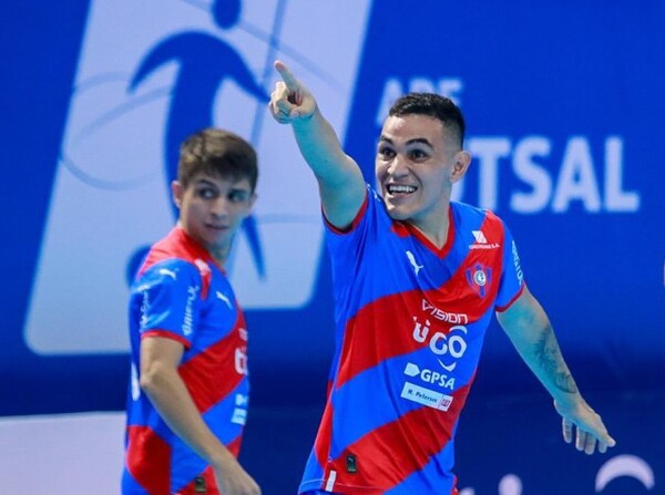 Liga Premiúm de fustal FIFA: El Ciclón dió el primer paso