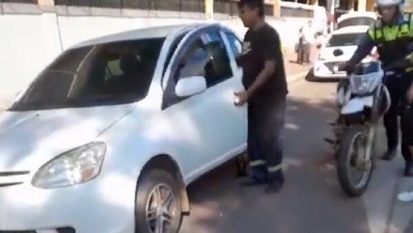 PMT denuncia a un hombre por fugarse con un cepo en Asunción