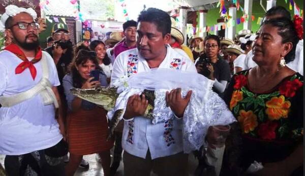 Se va el caimán, se va el caimán… se va para el casamiento: dio el “sí” ¡con un intendente!