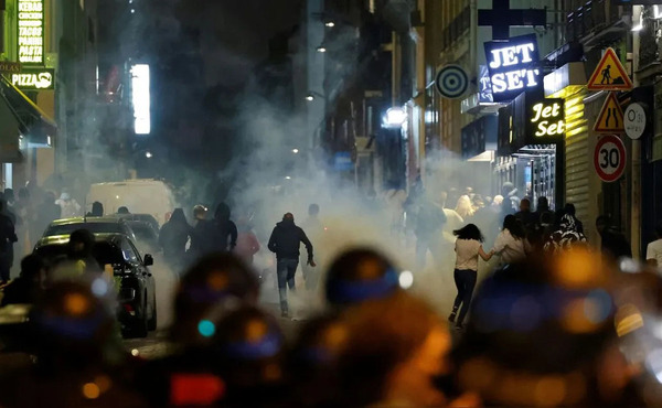 Siguen los disturbios y detenciones en Francia | OnLivePy