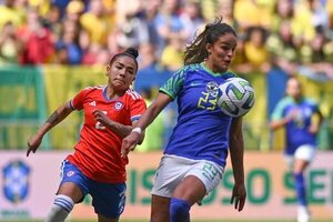 Brasil golea 4-0 a Chile camino al Mundial femenino - Fútbol Internacional - ABC Color