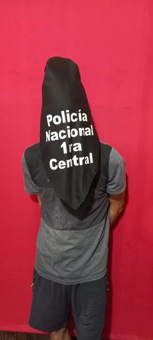 Recuperan moto que fue hurtada dentro del hospital de Clínicas  - Policiales - ABC Color